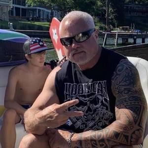 Meet your Posher, Glenn